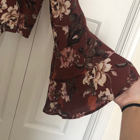 Top - Picture 3 of 4